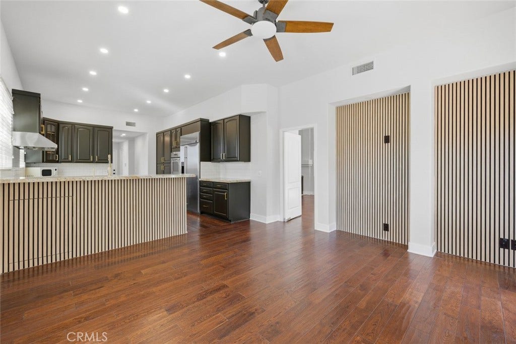 22420 Pinewood Court, Calabasas, CA 91302 22420 Pinewood Court, Calabasas, CA 91302