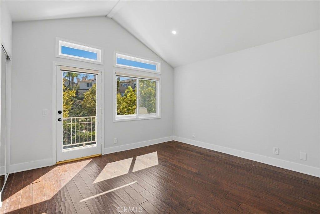 22420 Pinewood Court, Calabasas, CA 91302 22420 Pinewood Court, Calabasas, CA 91302