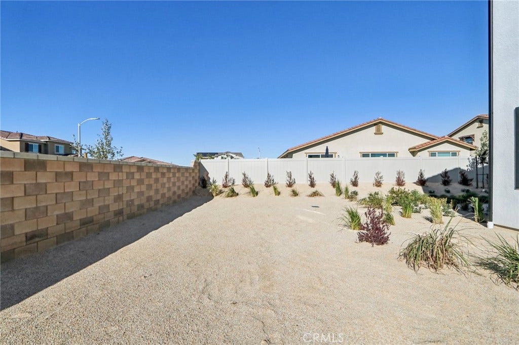 3659 E Avenue Q14, Palmdale, CA 93550 3659 E Avenue Q14, Palmdale, CA 93550