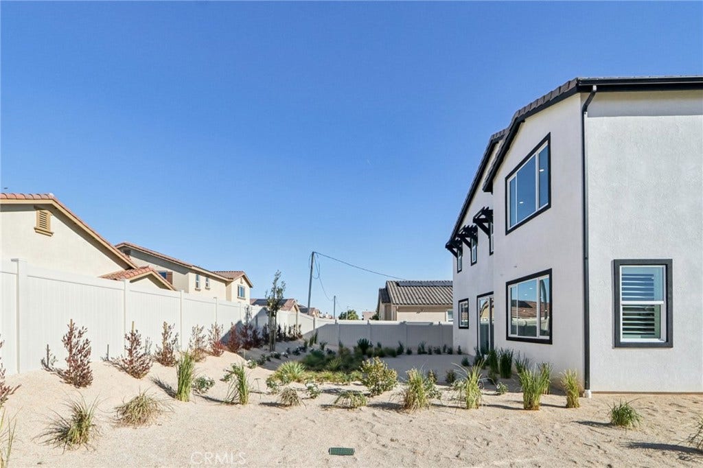 3659 E Avenue Q14, Palmdale, CA 93550 3659 E Avenue Q14, Palmdale, CA 93550