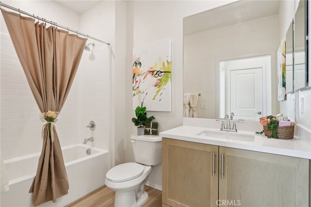 3659 E Avenue Q14, Palmdale, CA 93550 3659 E Avenue Q14, Palmdale, CA 93550