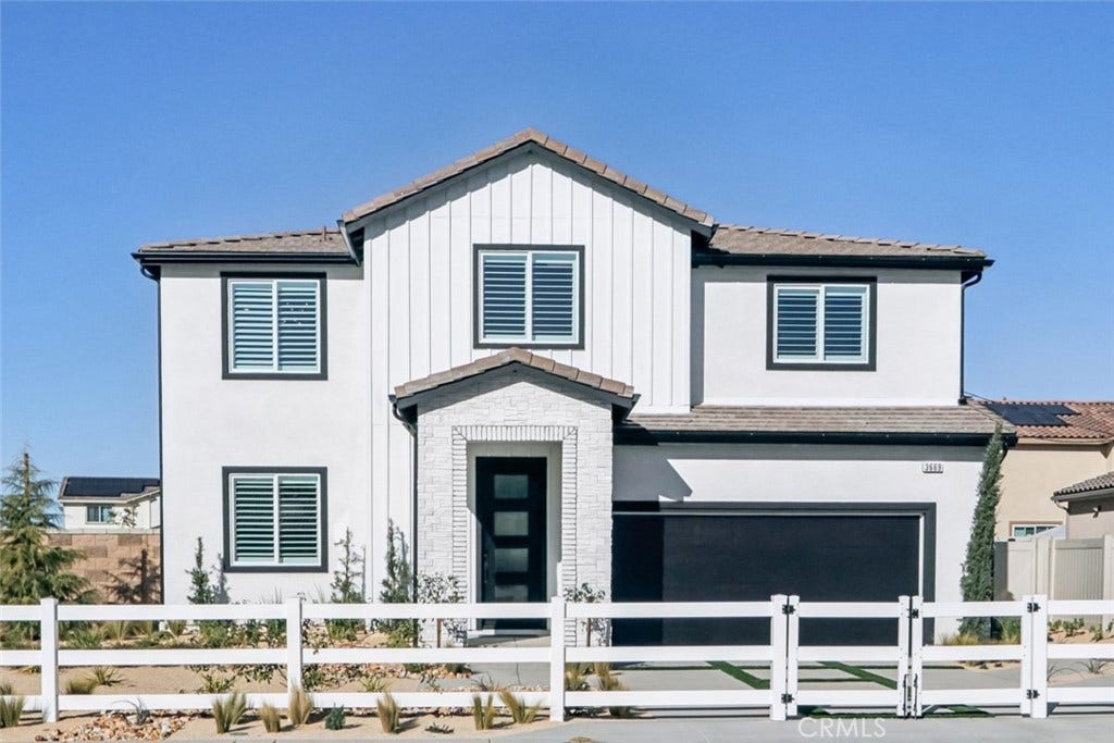 3659 E Avenue Q14, Palmdale, CA 93550 *Photos shown are of model home and are for representation purposes only. Actual features, finishes, and layout may vary.