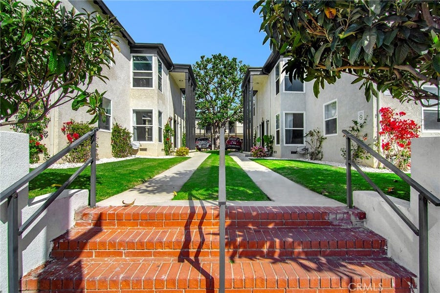 Property photo for 1949 20th Street, #B, Santa Monica, CA