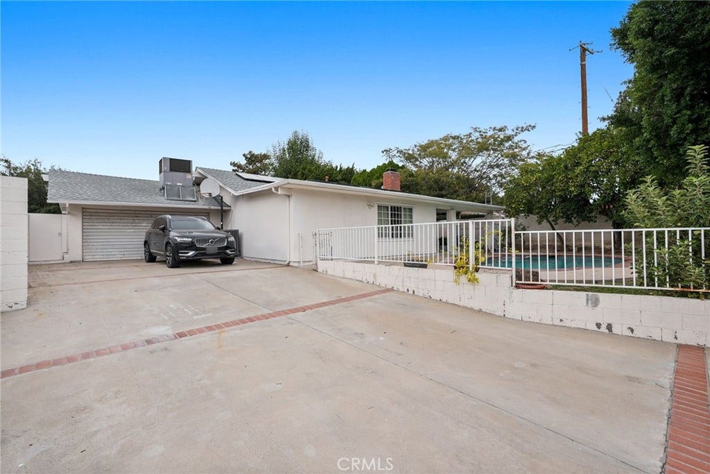 11900 El Oro Way, Granada Hills, CA 91344 11900 El Oro Way, Granada Hills, CA 91344