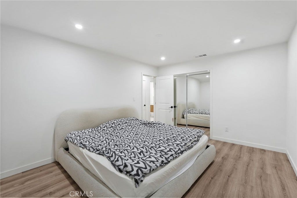 11900 El Oro Way, Granada Hills, CA 91344 11900 El Oro Way, Granada Hills, CA 91344