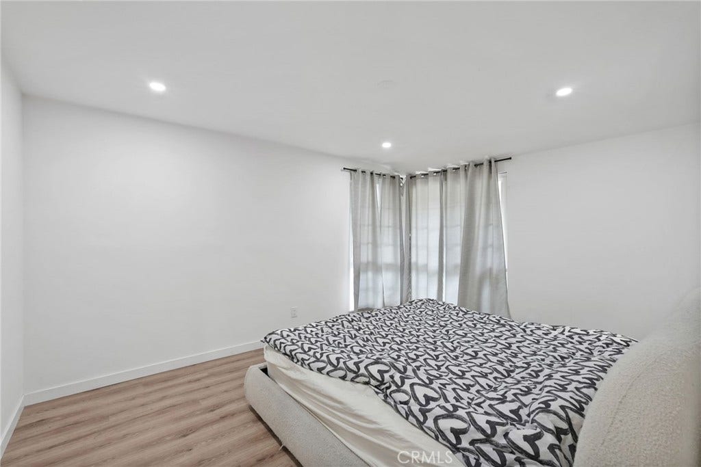 11900 El Oro Way, Granada Hills, CA 91344 11900 El Oro Way, Granada Hills, CA 91344