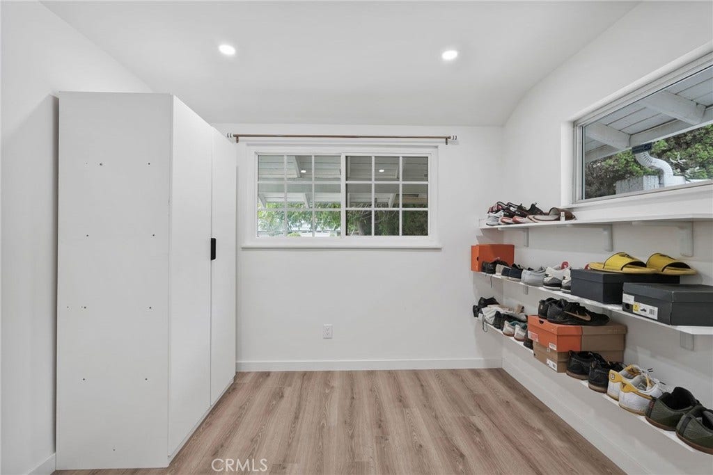 11900 El Oro Way, Granada Hills, CA 91344 11900 El Oro Way, Granada Hills, CA 91344