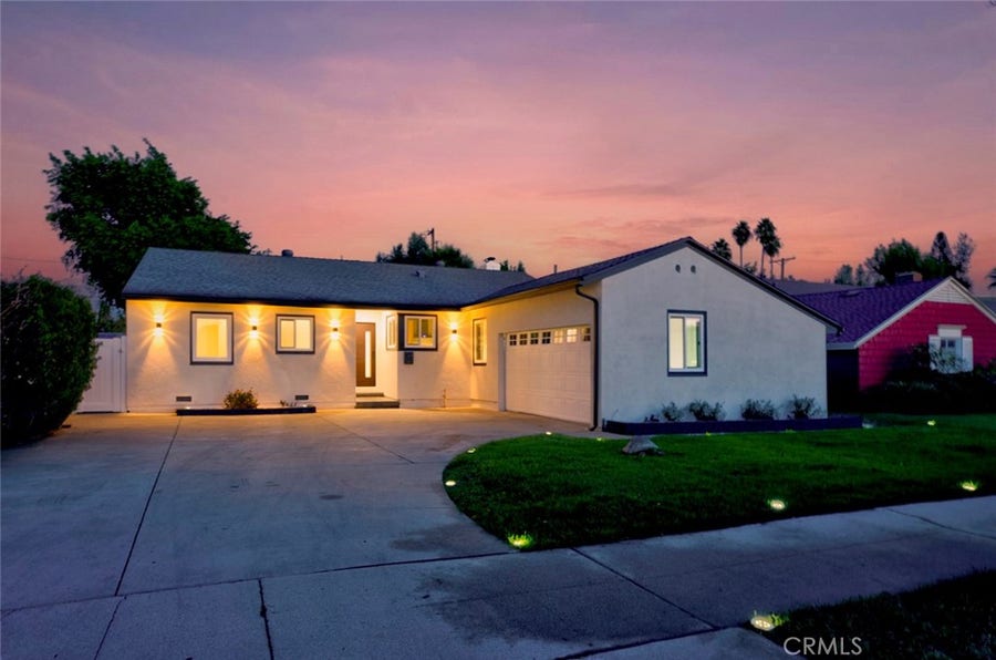 Property photo for 7044 Oakdale, Canoga Park, CA