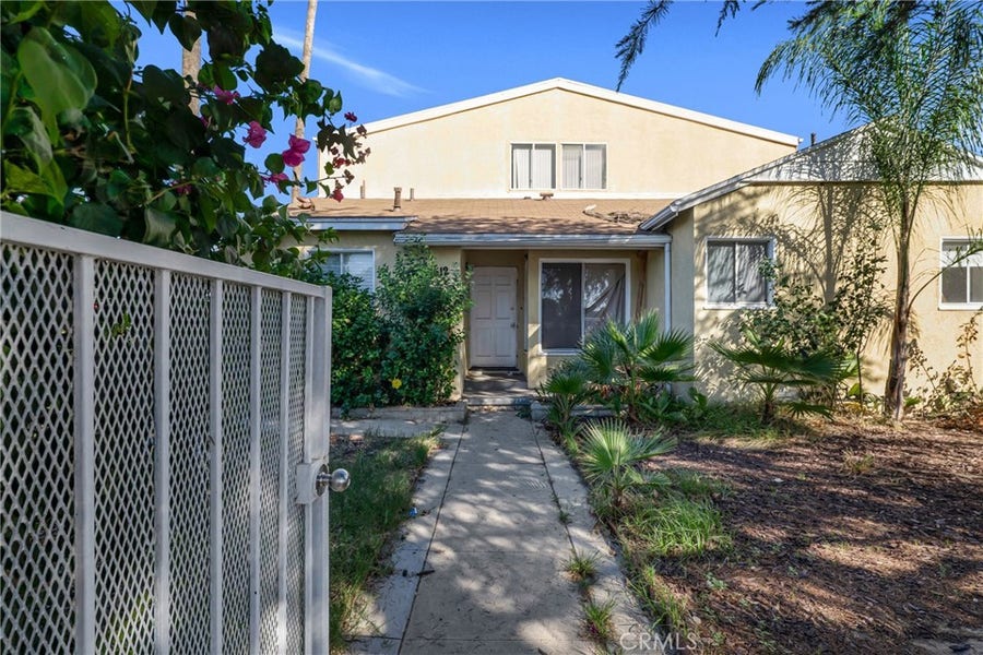 Property photo for 6512 Balboa Boulevard, Van Nuys, CA