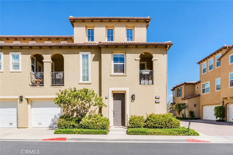 Property photo for 27028 Pebble Beach Drive, Valencia, CA
