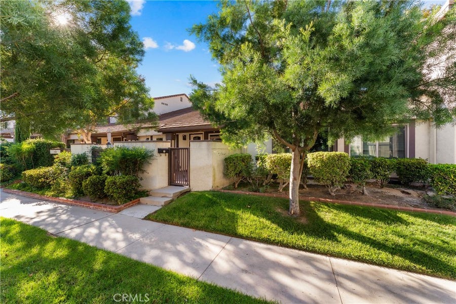 Property photo for 24752 Masters Cup Way, Valencia, CA