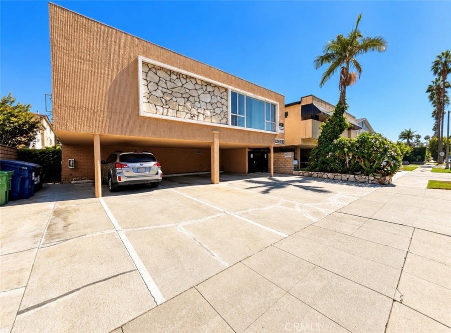 Property photo for 428 S Sherbourne, #5, Los Angeles, CA