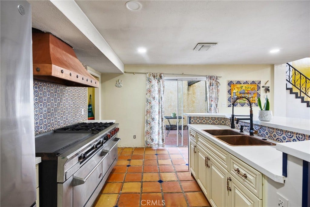 552 Pepper, Bakersfield, CA 93307 552 Pepper, Bakersfield, CA 93307