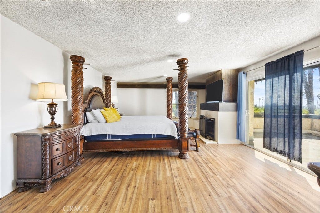 552 Pepper, Bakersfield, CA 93307 552 Pepper, Bakersfield, CA 93307