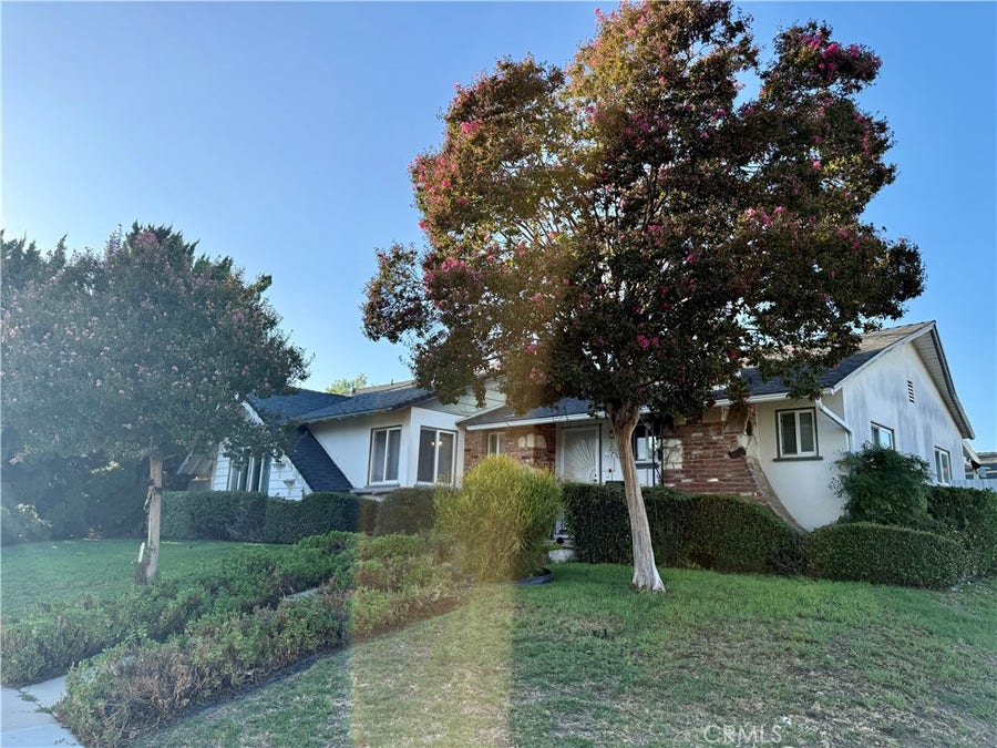 Property photo for 20701 Stagg, Canoga Park, CA