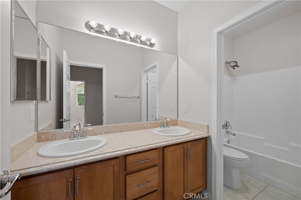 28495 Herrera, Valencia, CA 91354 28495 Herrera, Valencia, CA 91354