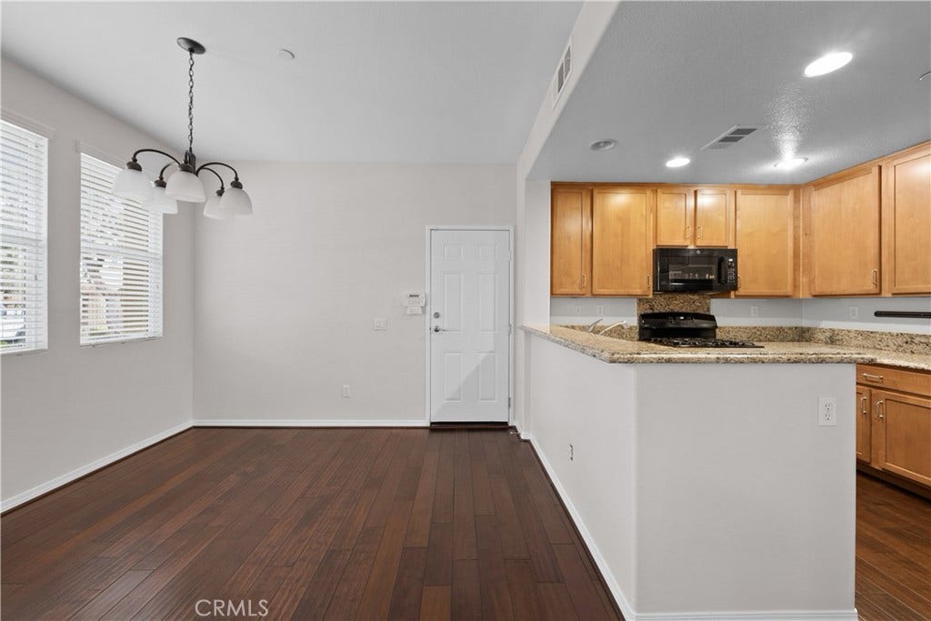 28495 Herrera, Valencia, CA 91354 28495 Herrera, Valencia, CA 91354