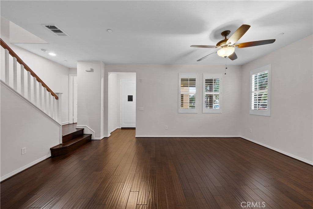 28495 Herrera, Valencia, CA 91354 28495 Herrera, Valencia, CA 91354