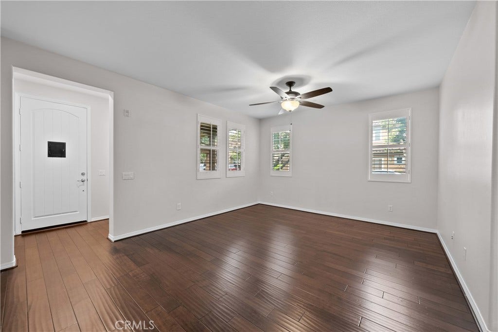 28495 Herrera, Valencia, CA 91354 28495 Herrera, Valencia, CA 91354
