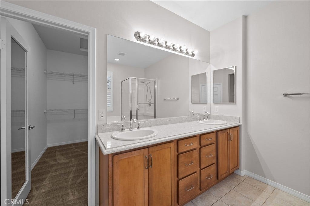 28495 Herrera, Valencia, CA 91354 28495 Herrera, Valencia, CA 91354