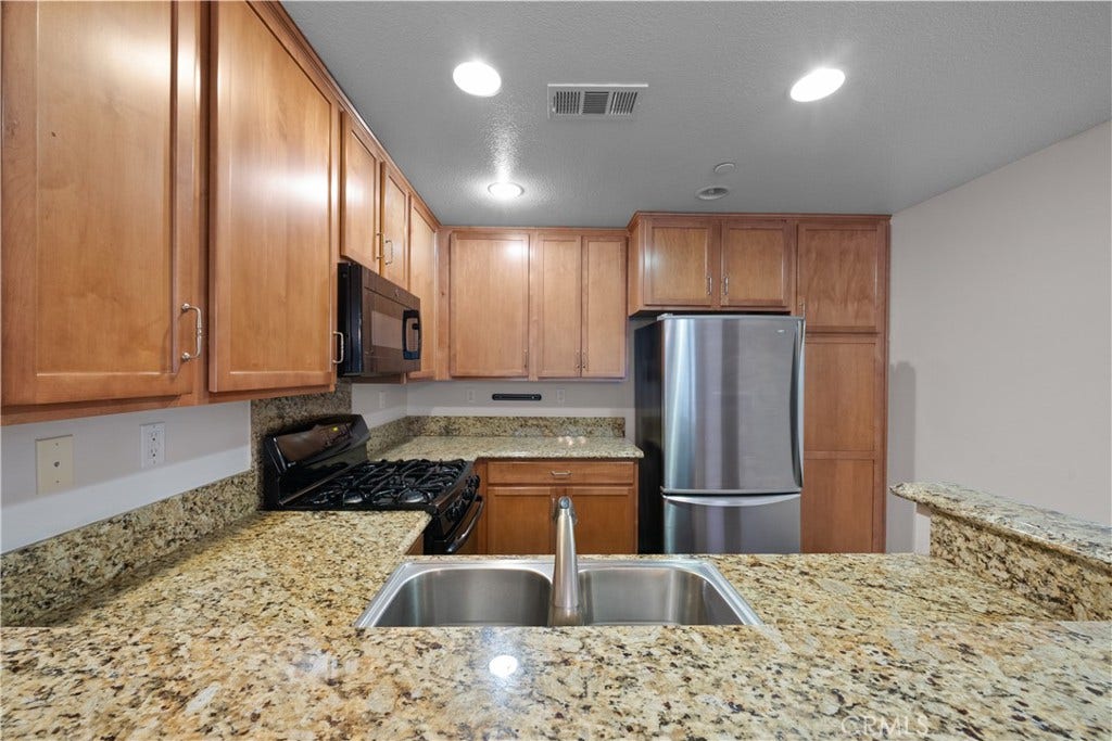 28495 Herrera, Valencia, CA 91354 28495 Herrera, Valencia, CA 91354