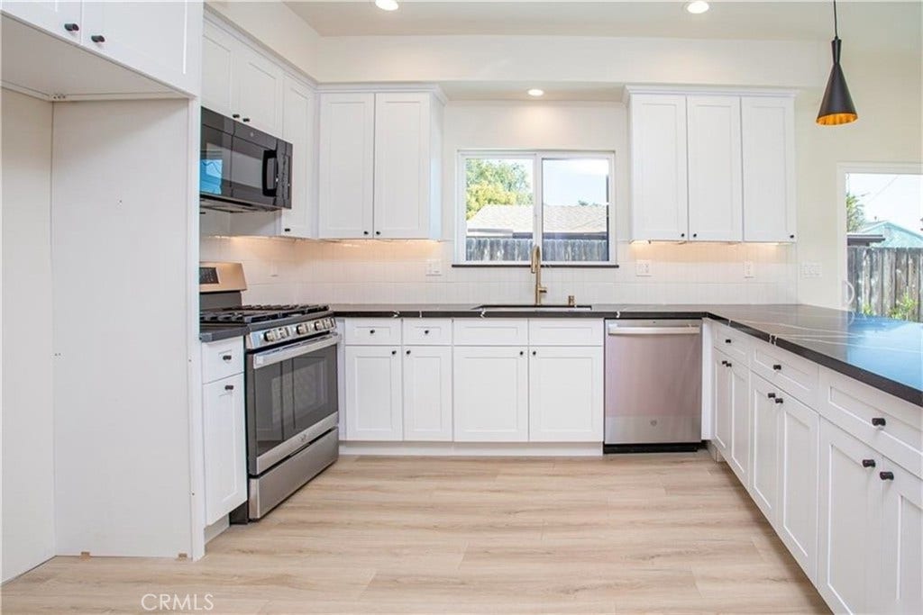 2008 N Rose Street, Burbank, CA 91505