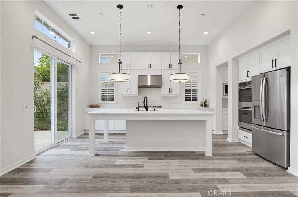 25110 Citron Lane, Canyon Country, CA 91387