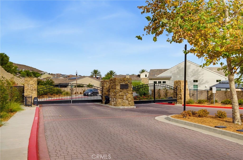 25110 Citron Lane, Canyon Country, CA 91387