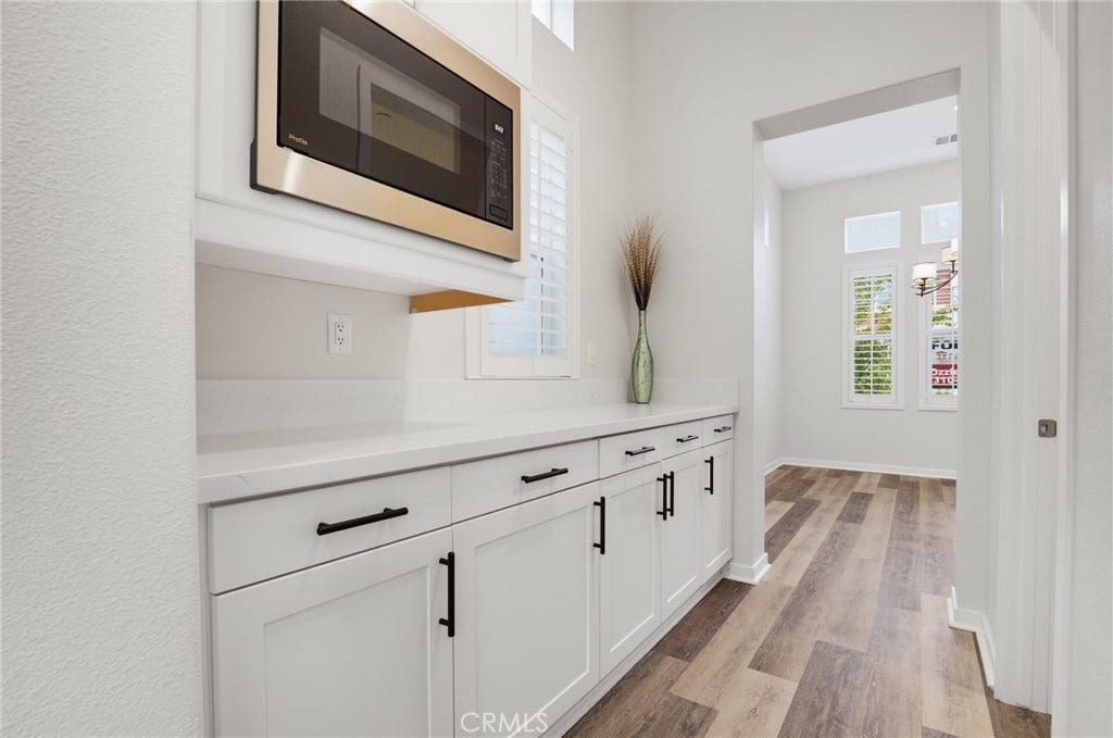 25110 Citron Lane, Canyon Country, CA 91387