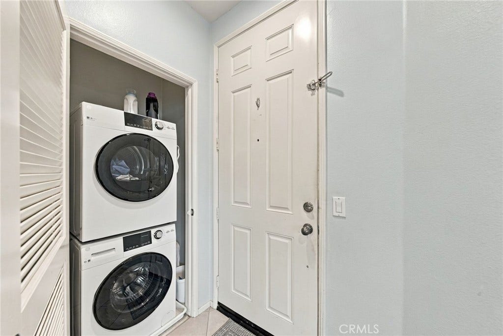 24124 Victoria, #57, Valencia, CA 91355 24124 Victoria, #57, Valencia, CA 91355