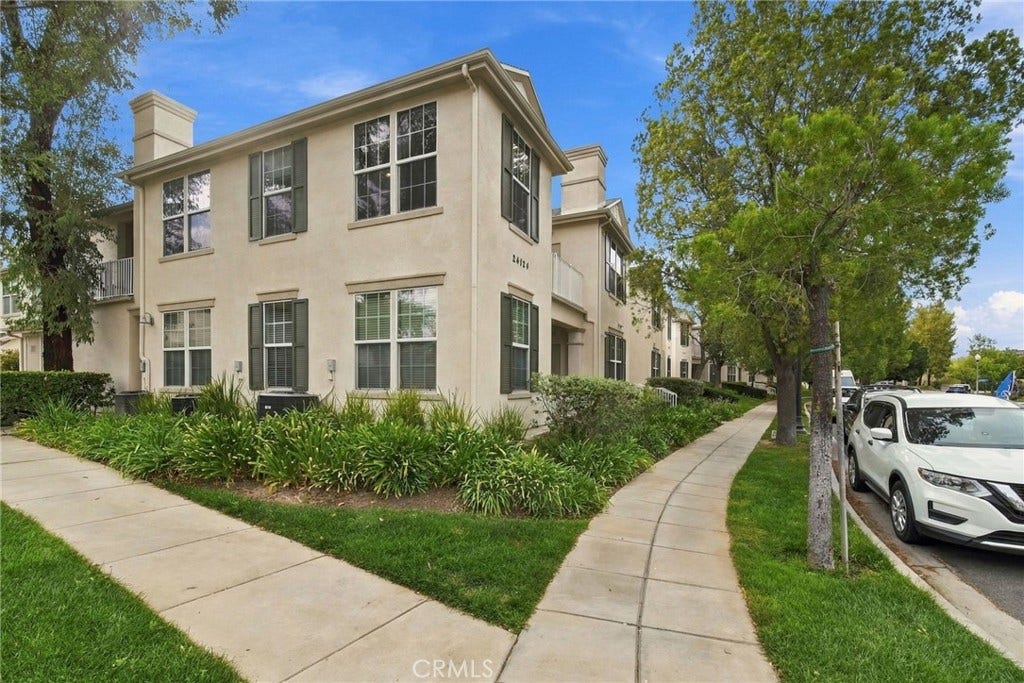 24124 Victoria, #57, Valencia, CA 91355 24124 Victoria, #57, Valencia, CA 91355