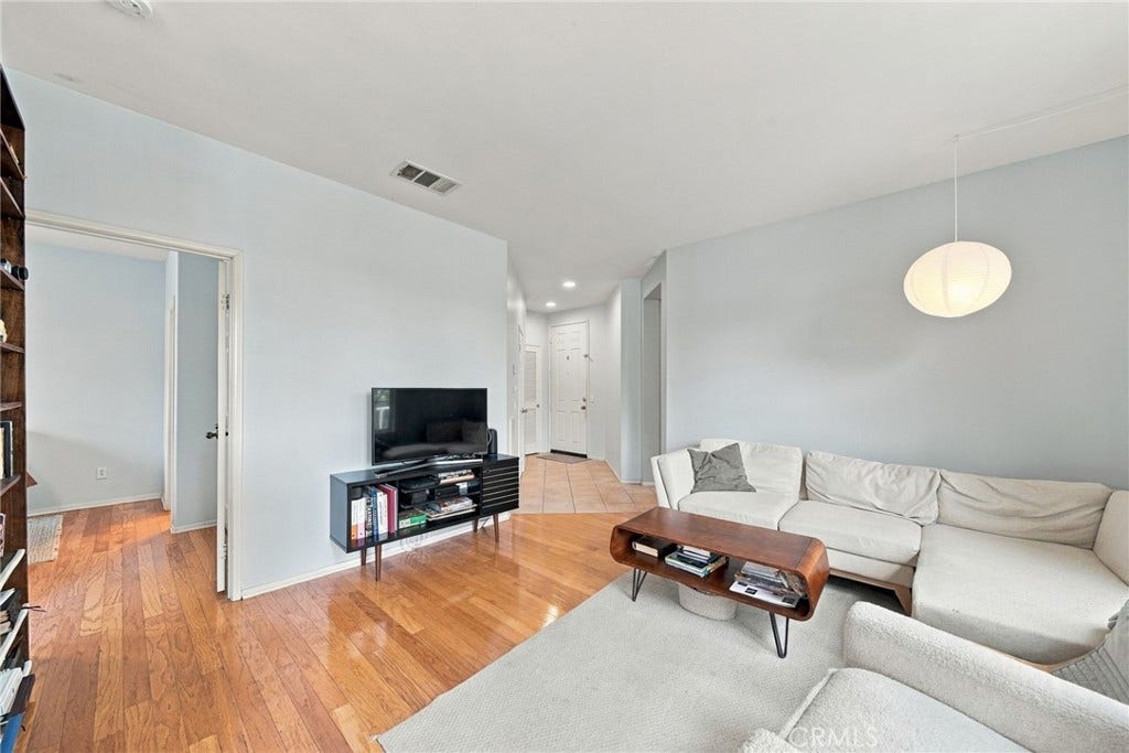 24124 Victoria, #57, Valencia, CA 91355 24124 Victoria, #57, Valencia, CA 91355
