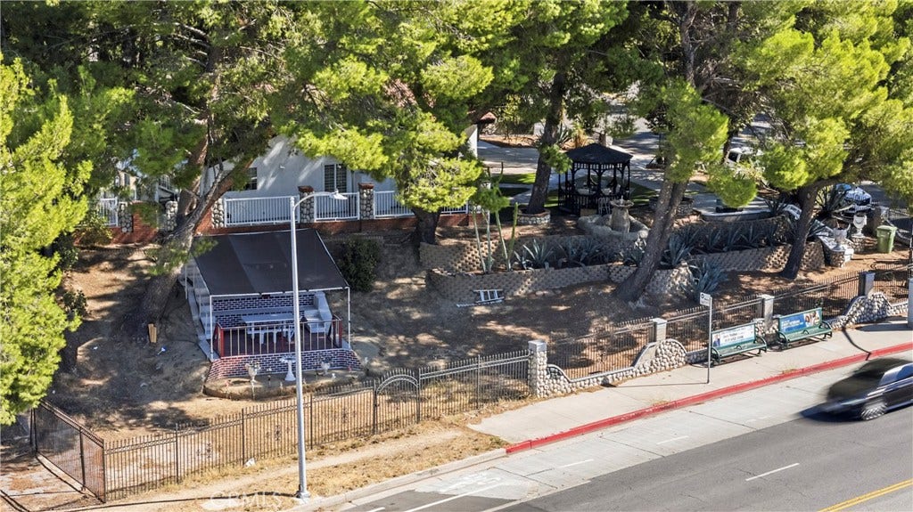 12850 Woodley Avenue, Granada Hills, CA 91344