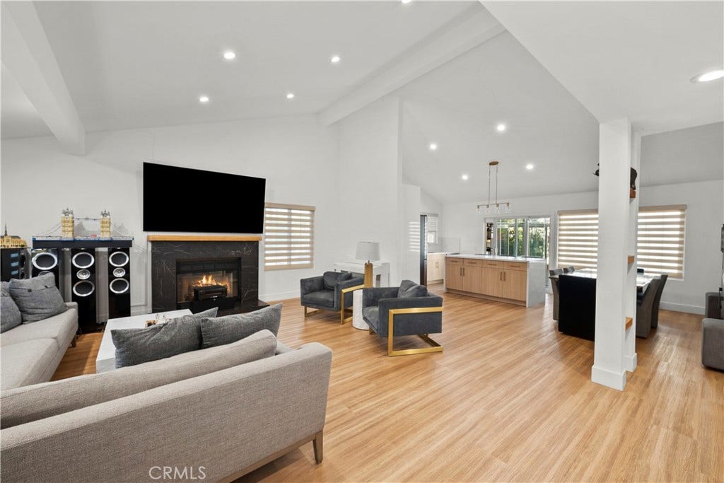 12850 Woodley Avenue, Granada Hills, CA 91344
