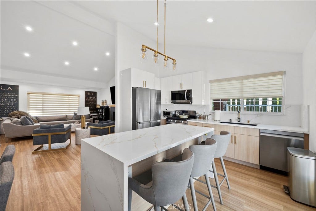 12850 Woodley Avenue, Granada Hills, CA 91344
