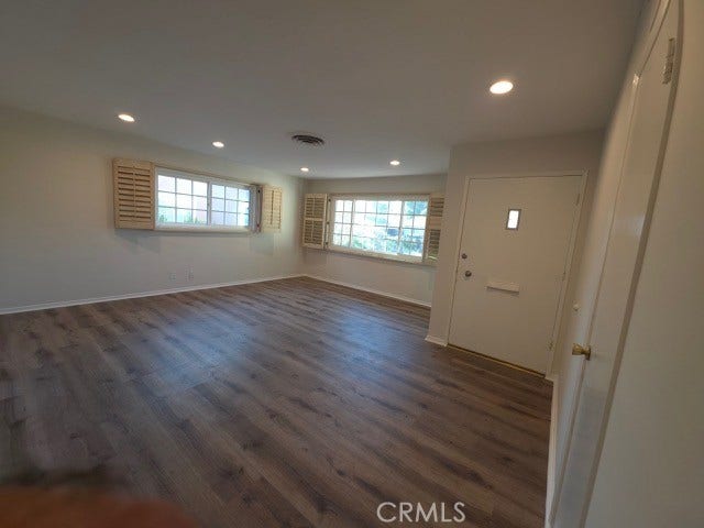 23753 Welby, West Hills, CA 91307