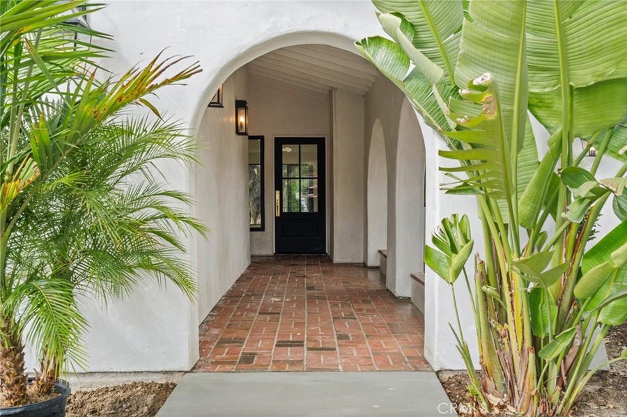 Property photo for 3549 Elm Drive, Calabasas, CA