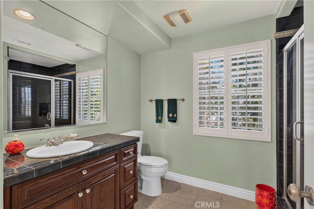 3315 Via Verde Court, Calabasas, CA 91302 3315 Via Verde Court, Calabasas, CA 91302