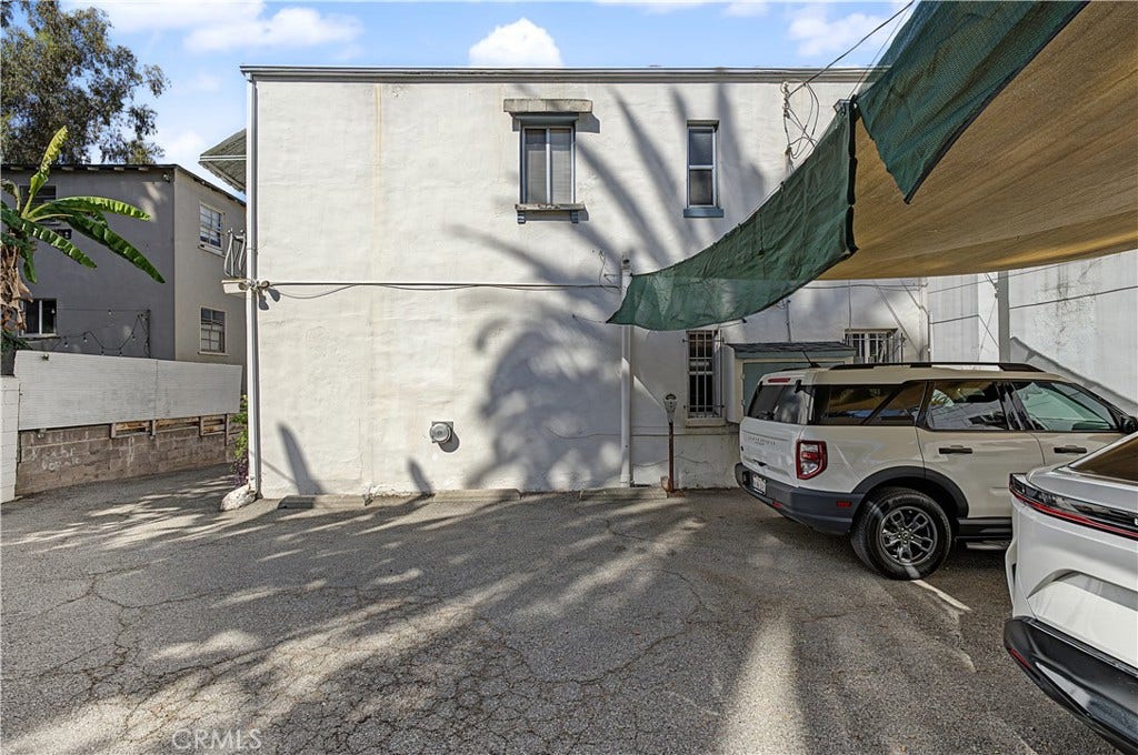 414 S Coronado, Los Angeles, CA 90057 414 S Coronado, Los Angeles, CA 90057