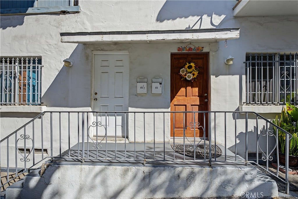 414 S Coronado, Los Angeles, CA 90057 414 S Coronado, Los Angeles, CA 90057