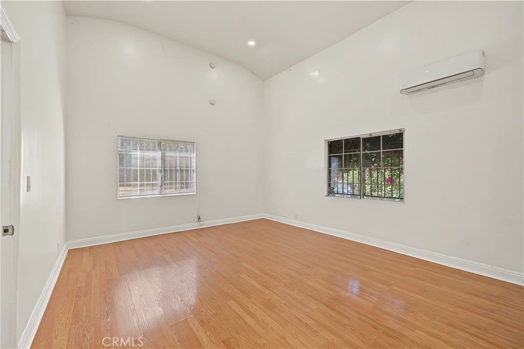 414 S Coronado, Los Angeles, CA 90057 414 S Coronado, Los Angeles, CA 90057