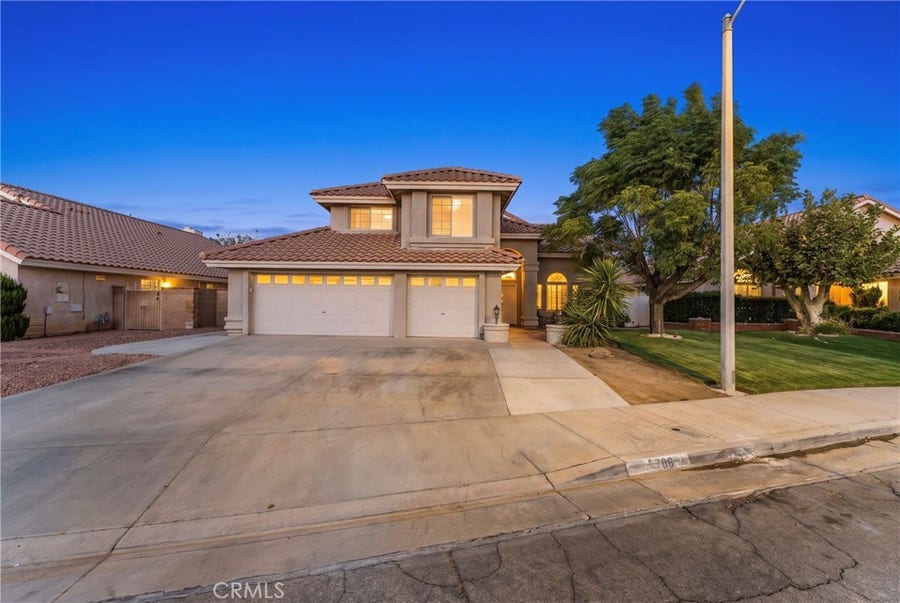 Property photo for 38706 La Mancha Court, Palmdale, CA