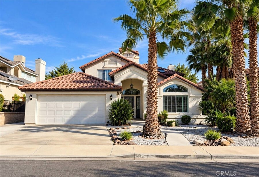 Property photo for 225 Taos Place, Palmdale, CA
