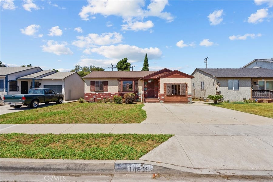 Property photo for 14609 S Cahita Avenue, Compton, CA