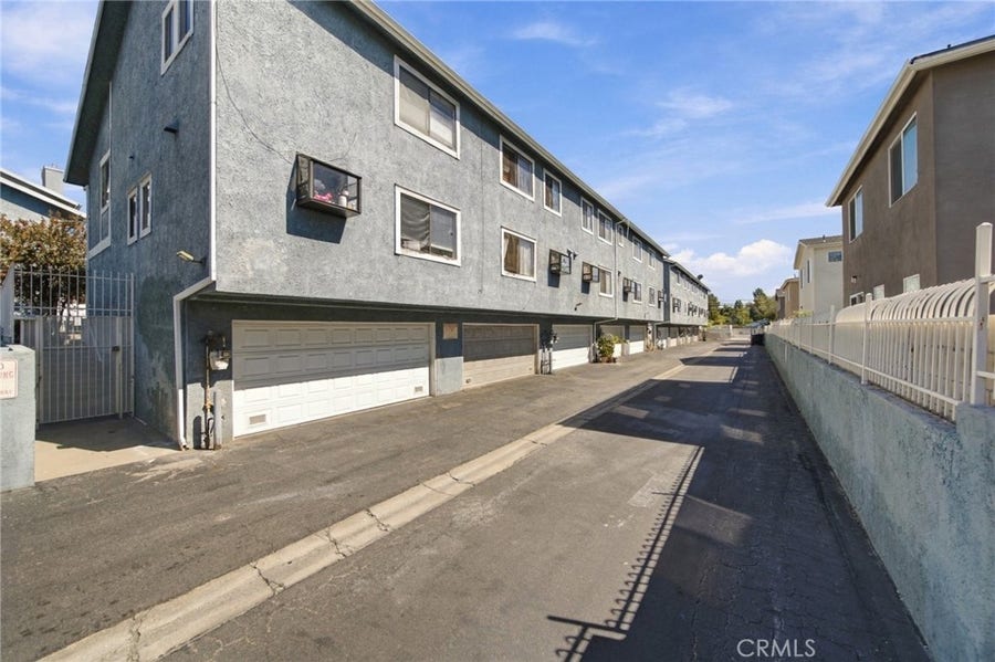 Property photo for 15106 Nordhoff #24, North Hills, CA