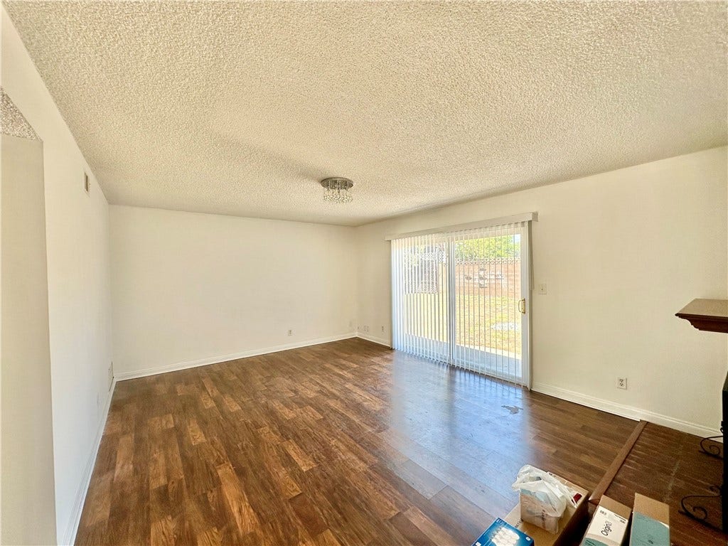 20355 Itasca Street, Chatsworth, CA 91311 20355 Itasca Street, Chatsworth, CA 91311