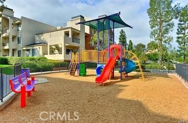 21450 Burbank, #219, Woodland Hills, CA 91367 21450 Burbank, #219, Woodland Hills, CA 91367