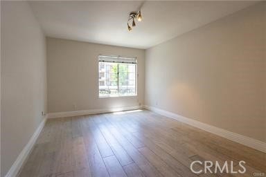 21450 Burbank, #219, Woodland Hills, CA 91367 21450 Burbank, #219, Woodland Hills, CA 91367
