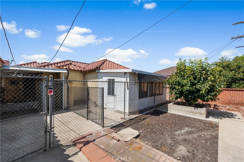 3920 Buckingham Road, Los Angeles, CA 90008 3920 Buckingham Road, Los Angeles, CA 90008