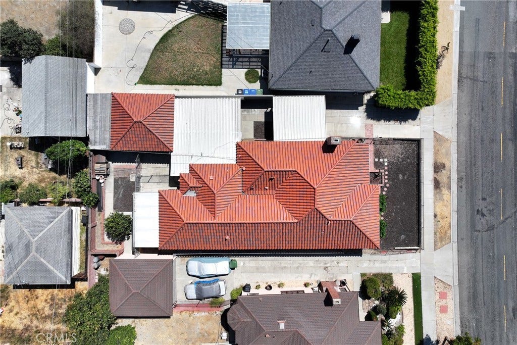 3920 Buckingham Road, Los Angeles, CA 90008 3920 Buckingham Road, Los Angeles, CA 90008